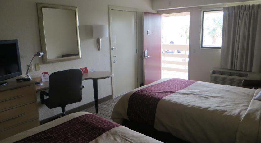 Clarion Inn & Suites At International Drive Orlando Buitenkant foto